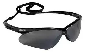 LENTE NEMESI OSCURO MARCO NEGRO COD. SKC #25688